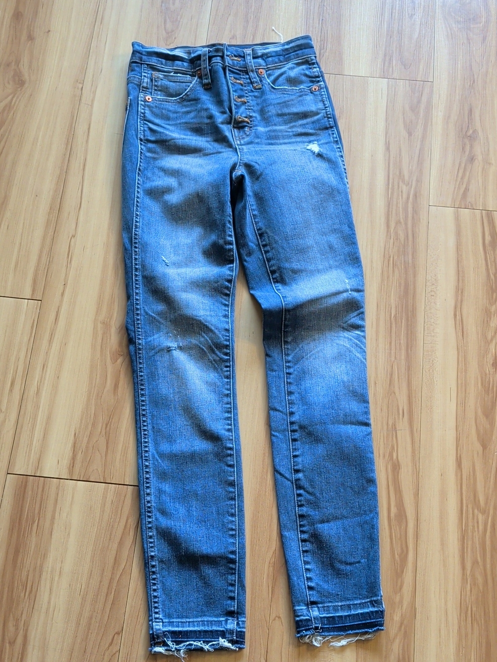 Women’s Blue Slim Fit Distressed Jeans